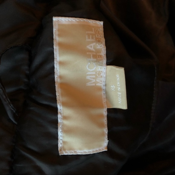 SOLD***MICHAEL Kors Quilted Down Coat, XS - Picture 7 of 7